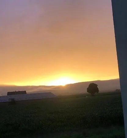 Nyaraló Bretzel Et Cigogne