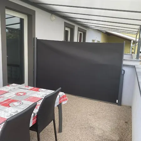 Bretzel Et Cigogne *