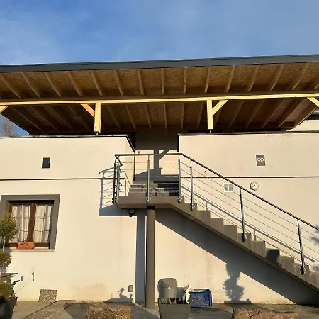 Bretzel Et Cigogne Nyaraló