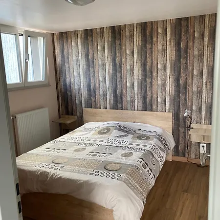 Bretzel Et Cigogne *